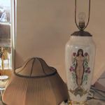 128 8251 Bordslampa